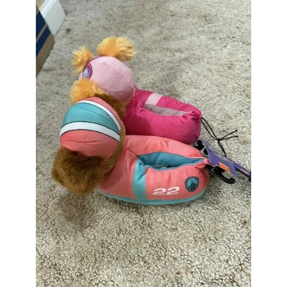 Girls 7-8 Paw Patrol slippers NEW